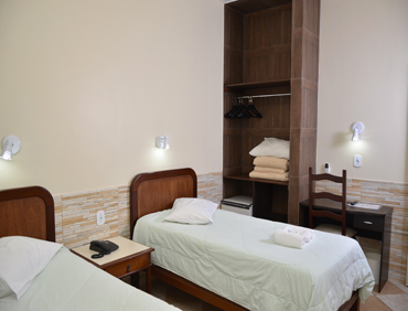 Acomodações - Hotel Colonial - Santanésia - Barra do Piraí