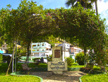 Santanésia / Piraí-RJ -  Hotel Colonial - Santanésia - Barra do Piraí